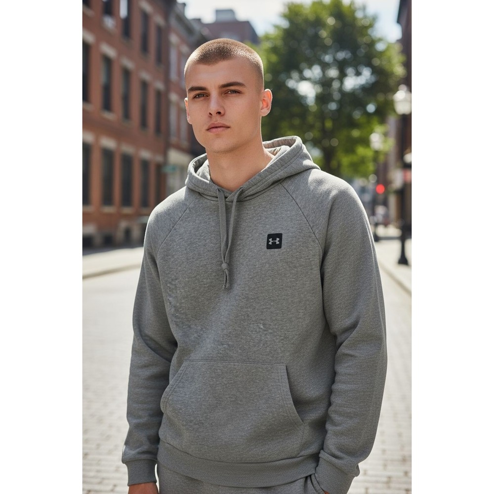 UnderArmour Size L Rival Fleece Hoodie. Loose‎ Fit.  Looks Great.